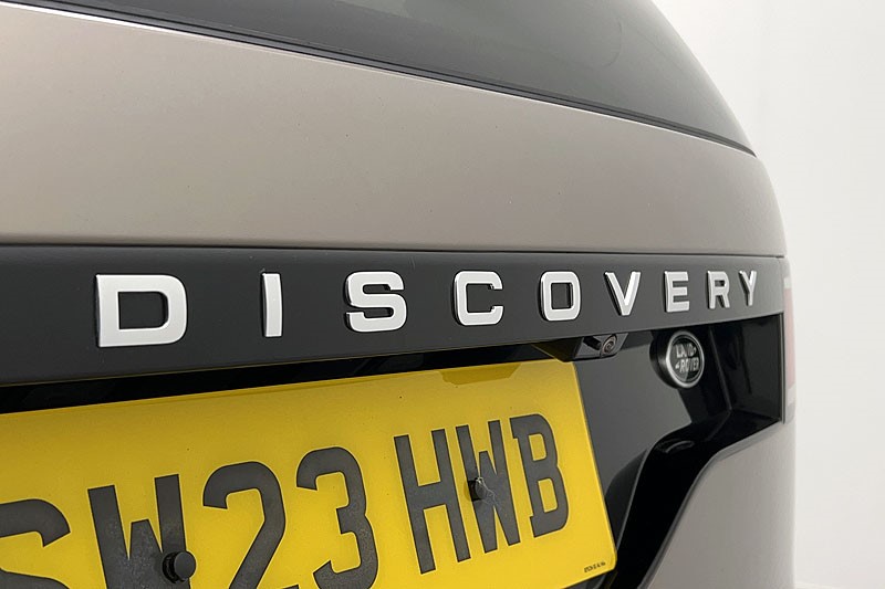2023 (23) LAND ROVER DISCOVERY 3.0 D300 S 5dr Auto 5225620