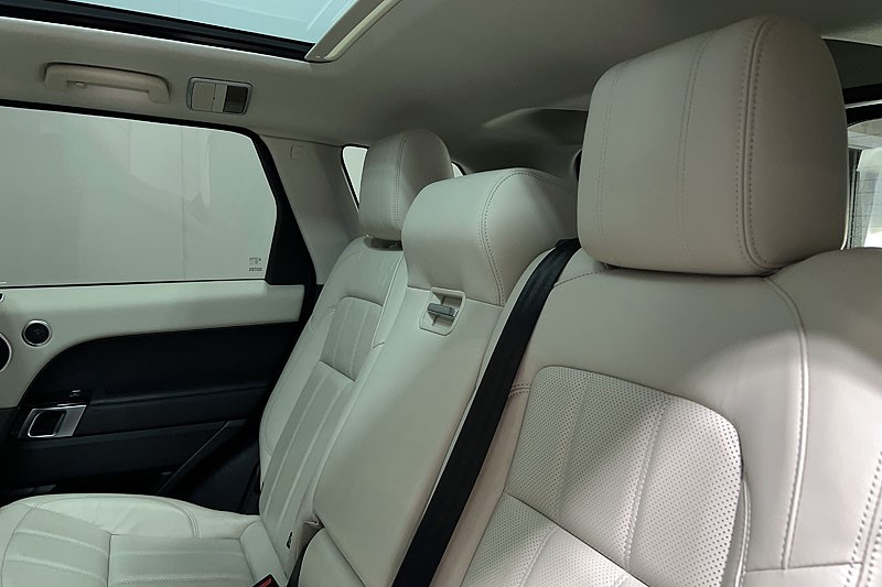 2022 (22) LAND ROVER RANGE ROVER SPORT 3.0 D300 HSE Silver 5dr Auto 5236965