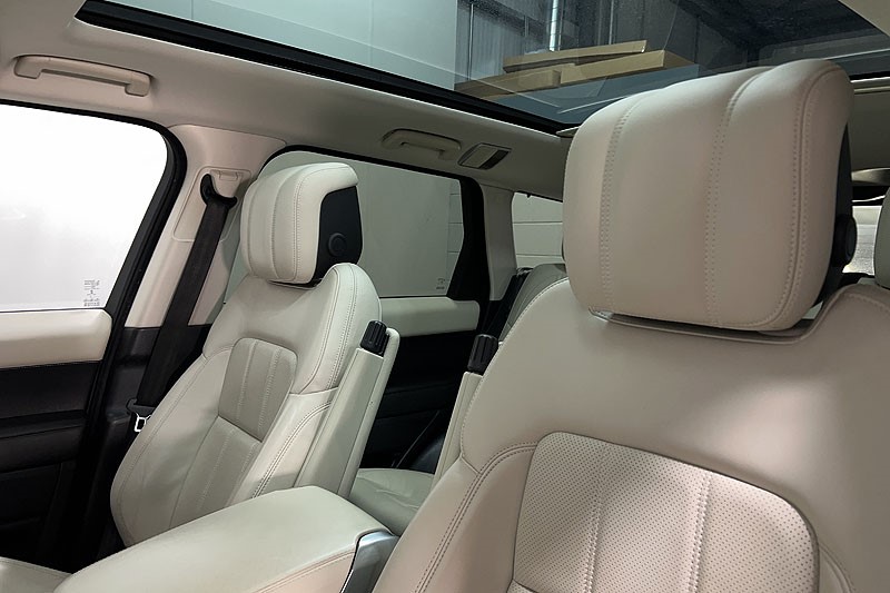 2022 (22) LAND ROVER RANGE ROVER SPORT 3.0 D300 HSE Silver 5dr Auto 5236963