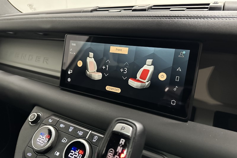 2024 (24) LAND ROVER DEFENDER 3.0 D250 X-Dynamic SE 110 5dr Auto 5230743