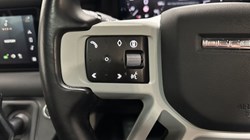 2024 (24) LAND ROVER DEFENDER 3.0 D250 X-Dynamic SE 110 5dr Auto 5230734