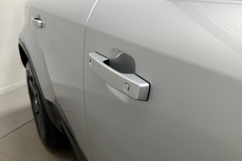 2024 (24) LAND ROVER DEFENDER 3.0 D250 X-Dynamic SE 110 5dr Auto 5230758