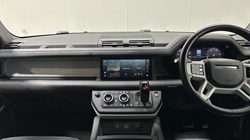 2024 (24) LAND ROVER DEFENDER 3.0 D250 X-Dynamic SE 110 5dr Auto 5230721