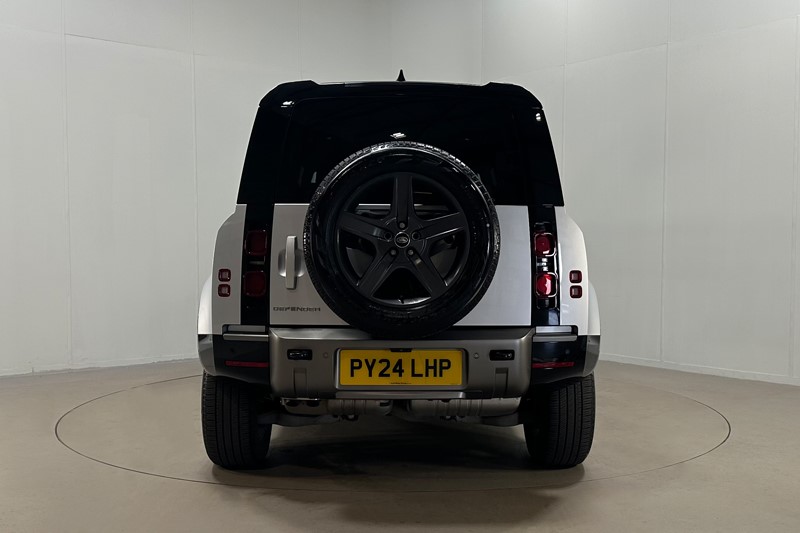 2024 (24) LAND ROVER DEFENDER 3.0 D250 X-Dynamic SE 110 5dr Auto 5230717
