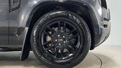 2024 (24) LAND ROVER DEFENDER 2.0 P400e X-Dynamic S 110 5dr Auto 5225694