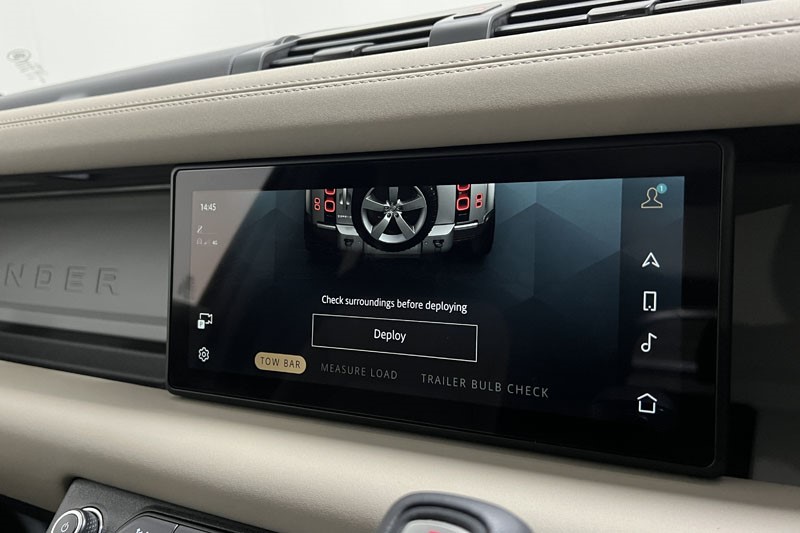 2024 (24) LAND ROVER DEFENDER 2.0 P400e X-Dynamic S 110 5dr Auto 5225721