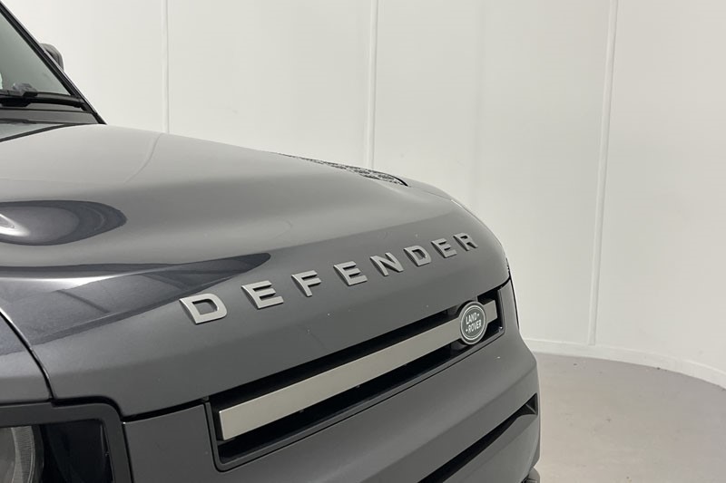 2024 (24) LAND ROVER DEFENDER 2.0 P400e X-Dynamic S 110 5dr Auto 5225739