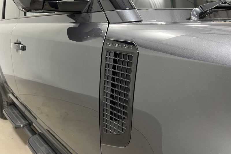 2024 (24) LAND ROVER DEFENDER 2.0 P400e X-Dynamic S 110 5dr Auto 5225736