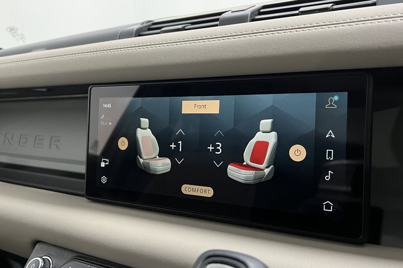 2024 (24) LAND ROVER DEFENDER 2.0 P400e X-Dynamic S 110 5dr Auto 5225720