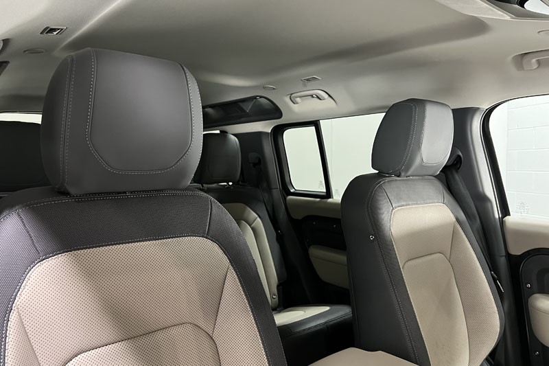 2024 (24) LAND ROVER DEFENDER 2.0 P400e X-Dynamic S 110 5dr Auto 5225705