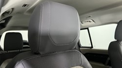 2024 (24) LAND ROVER DEFENDER 2.0 P400e X-Dynamic S 110 5dr Auto 5225706