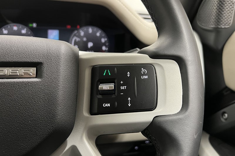 2024 (24) LAND ROVER DEFENDER 2.0 P400e X-Dynamic S 110 5dr Auto 5225708