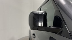 2024 (24) LAND ROVER DEFENDER 2.0 P400e X-Dynamic S 110 5dr Auto 5225735