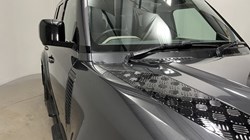 2024 (24) LAND ROVER DEFENDER 2.0 P400e X-Dynamic S 110 5dr Auto 5225737