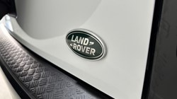 2022 (72) LAND ROVER DEFENDER 3.0 D250 X-Dynamic S 110 5dr Auto 5239384