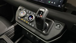 2022 (72) LAND ROVER DEFENDER 3.0 D250 X-Dynamic S 110 5dr Auto 5239358