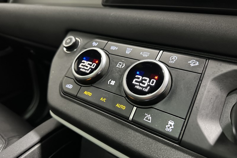 2022 (72) LAND ROVER DEFENDER 3.0 D250 X-Dynamic S 110 5dr Auto 5239371