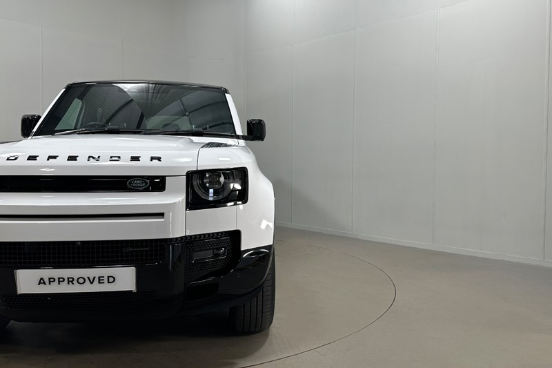 2022 (72) LAND ROVER DEFENDER 3.0 D250 X-Dynamic S 110 5dr Auto 5239392