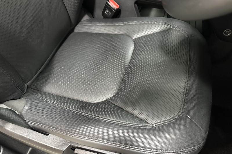 2022 (72) LAND ROVER DEFENDER 3.0 D250 X-Dynamic S 110 5dr Auto 5239350