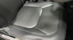 2022 (72) LAND ROVER DEFENDER 3.0 D250 X-Dynamic S 110 5dr Auto 5239350