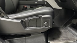 2022 (72) LAND ROVER DEFENDER 3.0 D250 X-Dynamic S 110 5dr Auto 5239349