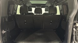 2022 (72) LAND ROVER DEFENDER 3.0 D250 X-Dynamic S 110 5dr Auto 5239380