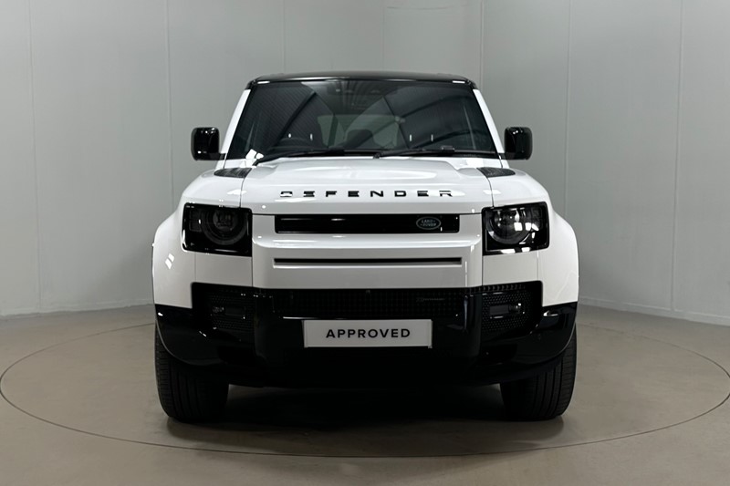 2022 (72) LAND ROVER DEFENDER 3.0 D250 X-Dynamic S 110 5dr Auto 5239339