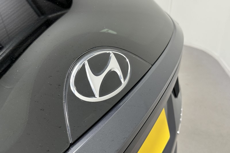 2022 (72) HYUNDAI TUCSON 1.6 TGDi Hybrid 230 N Line 5dr 2WD Auto 5240400