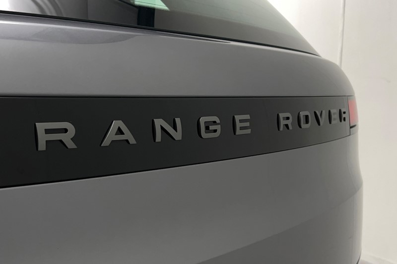 2023 (73) LAND ROVER RANGE ROVER SPORT 3.0 D300 SE 5dr Auto 5235754