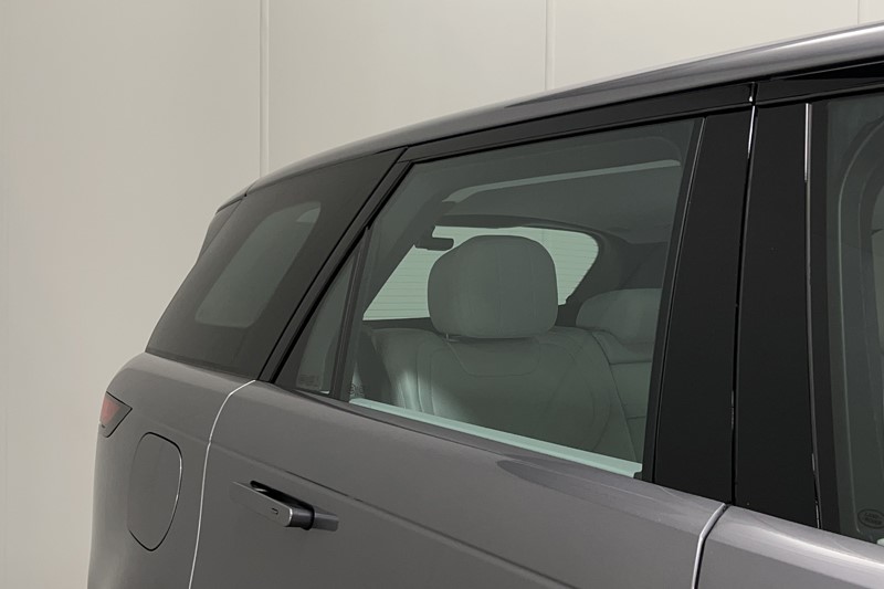 2023 (73) LAND ROVER RANGE ROVER SPORT 3.0 D300 SE 5dr Auto 5235755