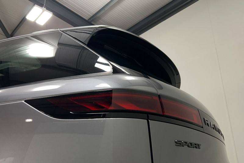 2023 (73) LAND ROVER RANGE ROVER SPORT 3.0 D300 SE 5dr Auto 5235752