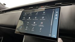 2025 (25) LAND ROVER RANGE ROVER 3.0 P460e SE 4dr Auto 5236897