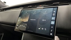 2025 (25) LAND ROVER RANGE ROVER 3.0 P460e SE 4dr Auto 5236892