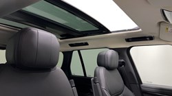 2025 (25) LAND ROVER RANGE ROVER 3.0 P460e SE 4dr Auto 5236887