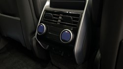 2025 (25) LAND ROVER RANGE ROVER 3.0 P460e SE 4dr Auto 5236879