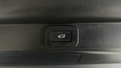 2025 (25) LAND ROVER RANGE ROVER 3.0 P460e SE 4dr Auto 5236914