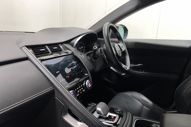 2021 (71) JAGUAR E-PACE 2.0 P200 R-Dynamic S 5dr Auto 5261010