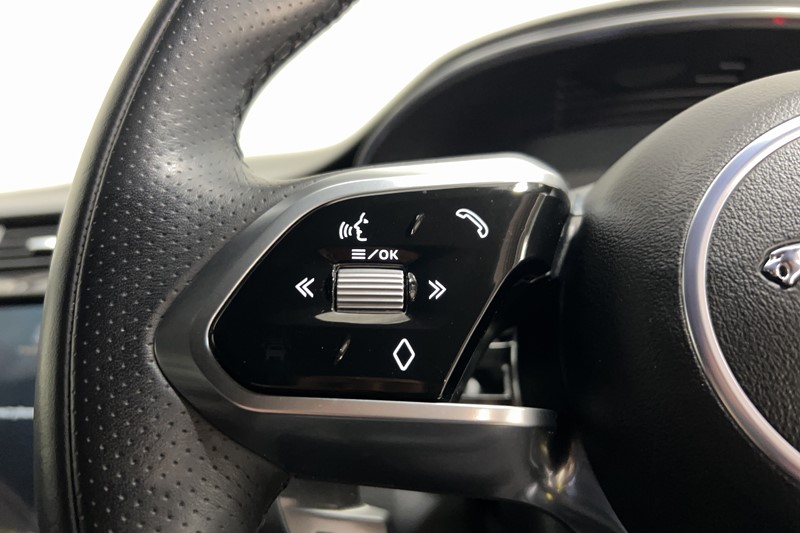 2021 (71) JAGUAR E-PACE 2.0 P200 R-Dynamic S 5dr Auto 5260998