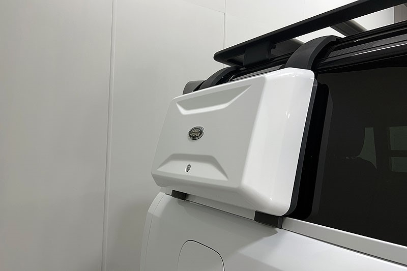 2022 (72) LAND ROVER DEFENDER 3.0 D250 X-Dynamic SE 90 3dr Auto 5248530