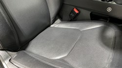 2022 (72) LAND ROVER DEFENDER 3.0 D250 X-Dynamic SE 90 3dr Auto 5248501