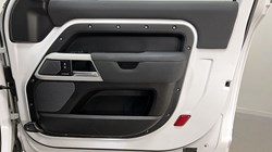 2022 (72) LAND ROVER DEFENDER 3.0 D250 X-Dynamic SE 90 3dr Auto 5248496