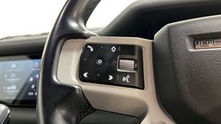 2022 (72) LAND ROVER DEFENDER 3.0 D250 X-Dynamic SE 90 3dr Auto 5248503