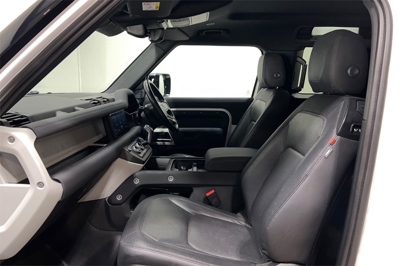 2022 (72) LAND ROVER DEFENDER 3.0 D250 X-Dynamic SE 90 3dr Auto 5248486