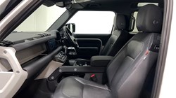 2022 (72) LAND ROVER DEFENDER 3.0 D250 X-Dynamic SE 90 3dr Auto 5248486