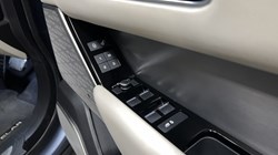 2020 (70) LAND ROVER RANGE ROVER VELAR 2.0 D180 R-Dynamic HSE 5dr Auto 5237202