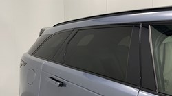 2020 (70) LAND ROVER RANGE ROVER VELAR 2.0 D180 R-Dynamic HSE 5dr Auto 5237244