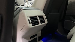 2020 (70) LAND ROVER RANGE ROVER VELAR 2.0 D180 R-Dynamic HSE 5dr Auto 5237234