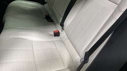 2020 (70) LAND ROVER RANGE ROVER VELAR 2.0 D180 R-Dynamic HSE 5dr Auto 5237233