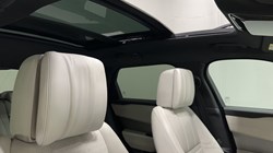 2020 (70) LAND ROVER RANGE ROVER VELAR 2.0 D180 R-Dynamic HSE 5dr Auto 5237208