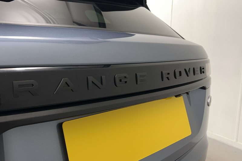 2020 (70) LAND ROVER RANGE ROVER VELAR 2.0 D180 R-Dynamic HSE 5dr Auto 5237242